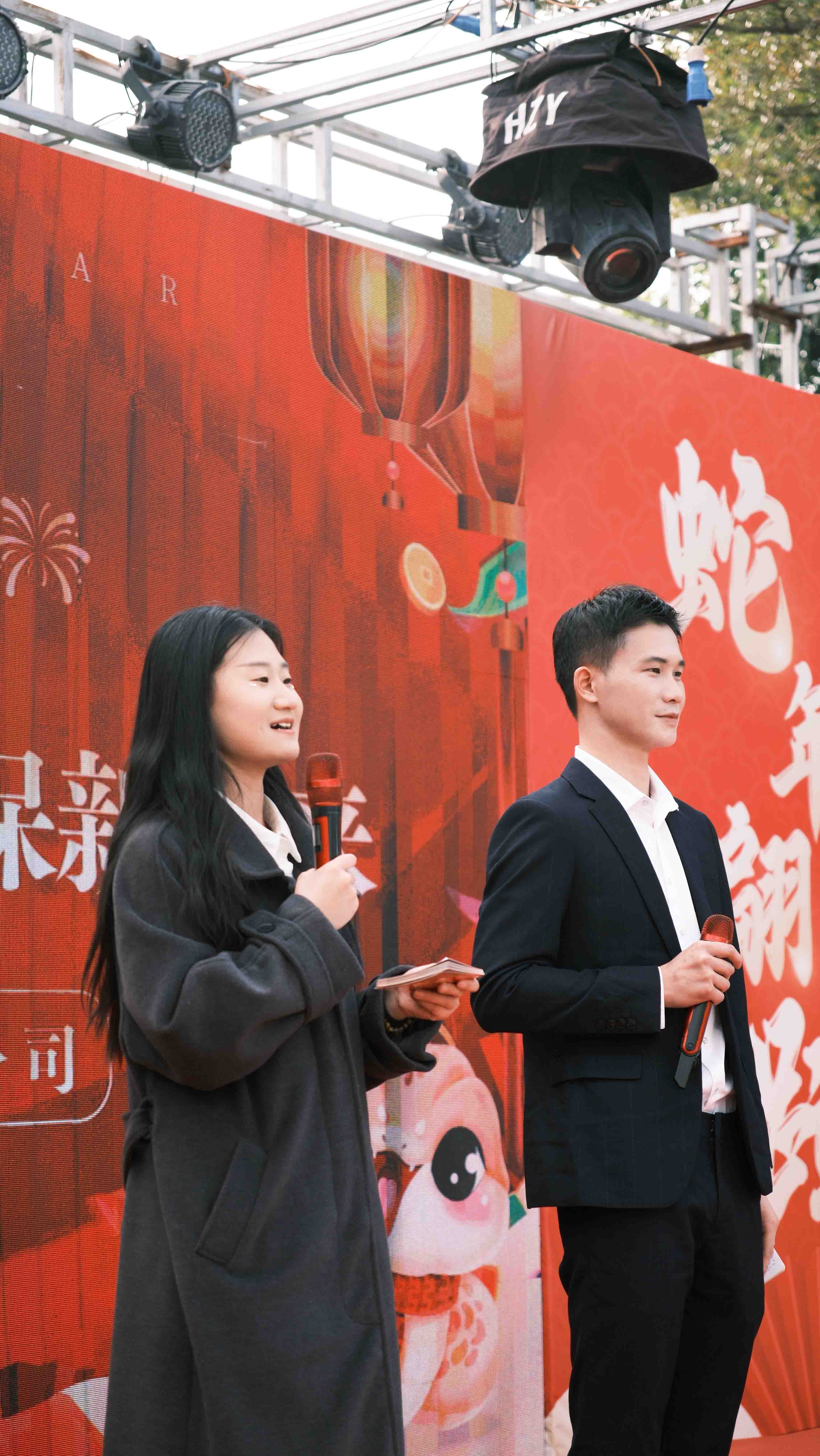 久信達科技2024年年會圓滿落幕：感恩同行，共創(chuàng)環(huán)保新未來，乘風(fēng)破浪，夢想起航(圖4)
